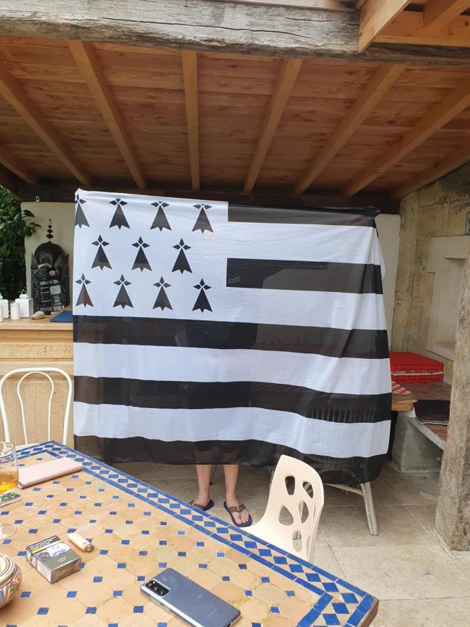 299 Bigaroux Hotel Saint-Émilion Buitenkant foto